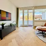 Διαμέρισμα Modern With Air Condition & Balcony *