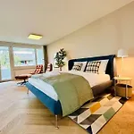 Διαμέρισμα Modern With Air Condition & Balcony *