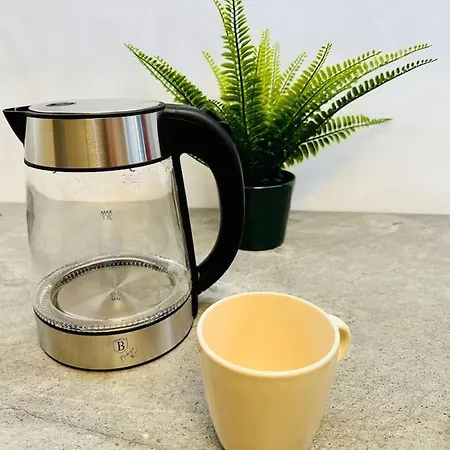 Modern With Air Condition & Balcony