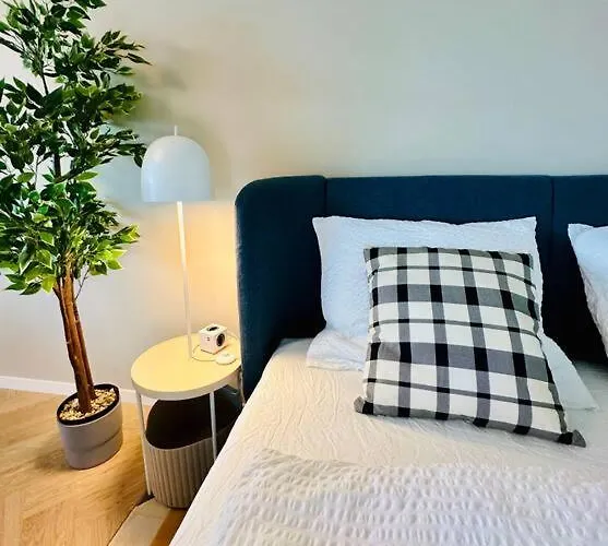 Appartement Modern With Air Condition & Balcony Zürich