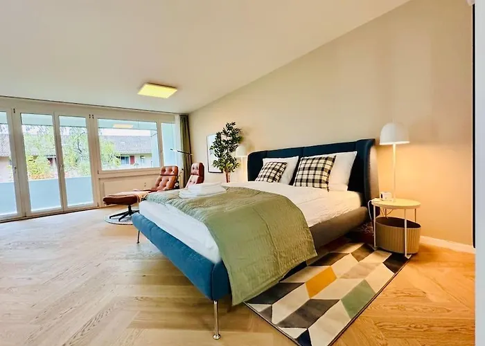 Apartment Modern With Air Condition & Balcony *