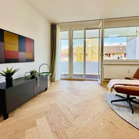 Apartmán Modern With Balcony *