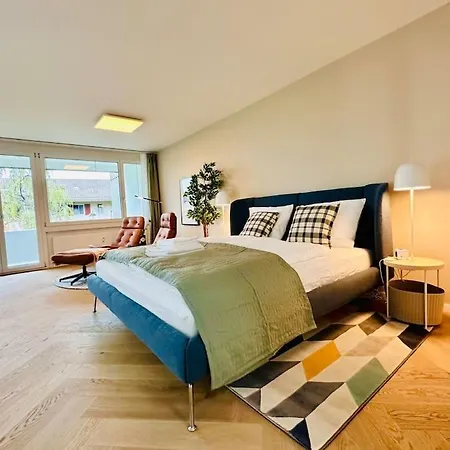 Apartmán Modern With Balcony *