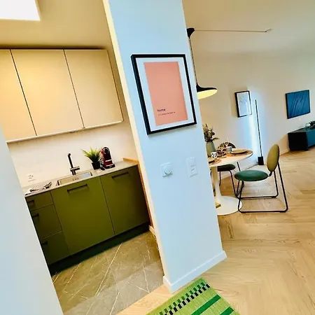 Appartement Modern With Air Condition & Balcony